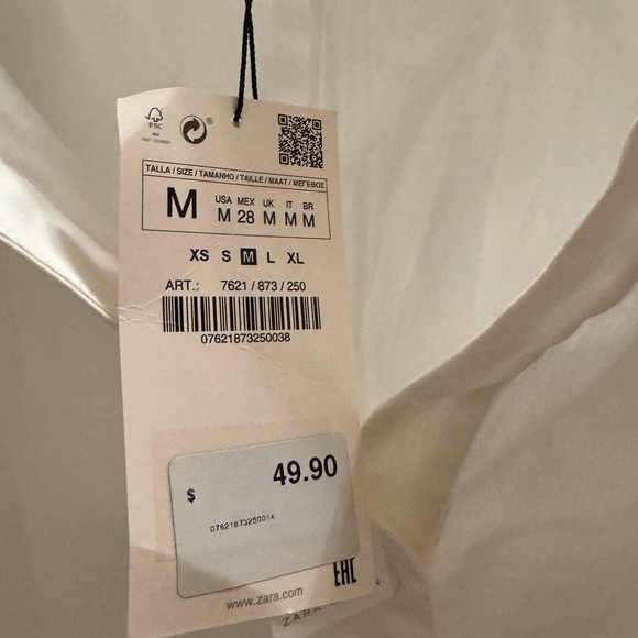 NWT-Zara Puff Belle Sleeve White Button Down - Picture 6 of 6